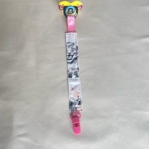 Les attaches tétines