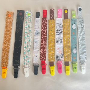 Les attaches tétines